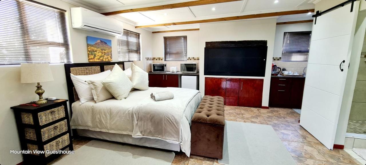 Mountain View Guesthouse Vanrhynsdorp Εξωτερικό φωτογραφία