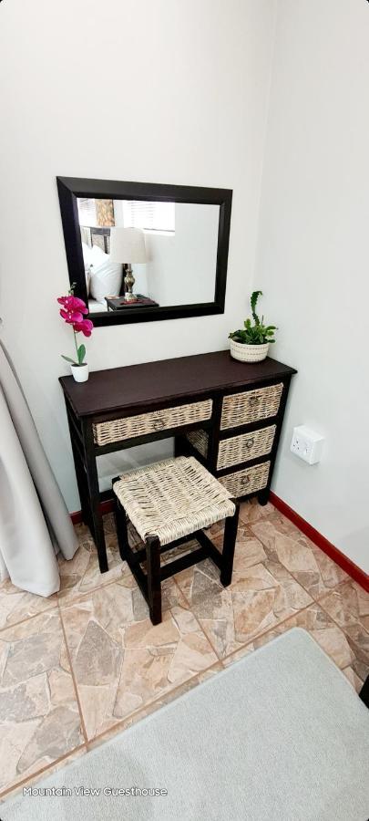 Mountain View Guesthouse Vanrhynsdorp Εξωτερικό φωτογραφία