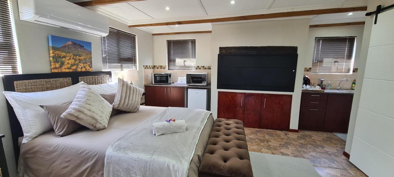 Mountain View Guesthouse Vanrhynsdorp Εξωτερικό φωτογραφία