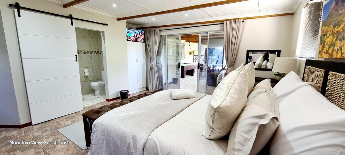 Mountain View Guesthouse Vanrhynsdorp Εξωτερικό φωτογραφία